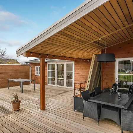 Stunning In Sydals With Sauna Σπίτι διακοπών Skovbyballe